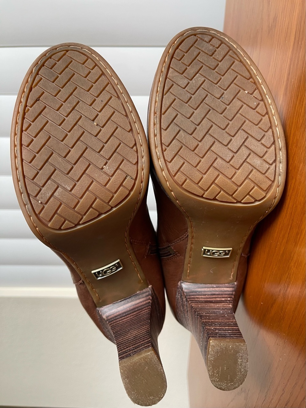 UGG Jardin Heeled Leather Boots Brown Size 10 - Picture 10 of 14